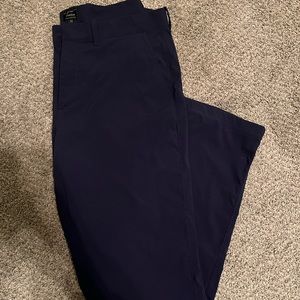 J.Crew Mens Stretch Pant size 34/32 Navy in excellent condition.